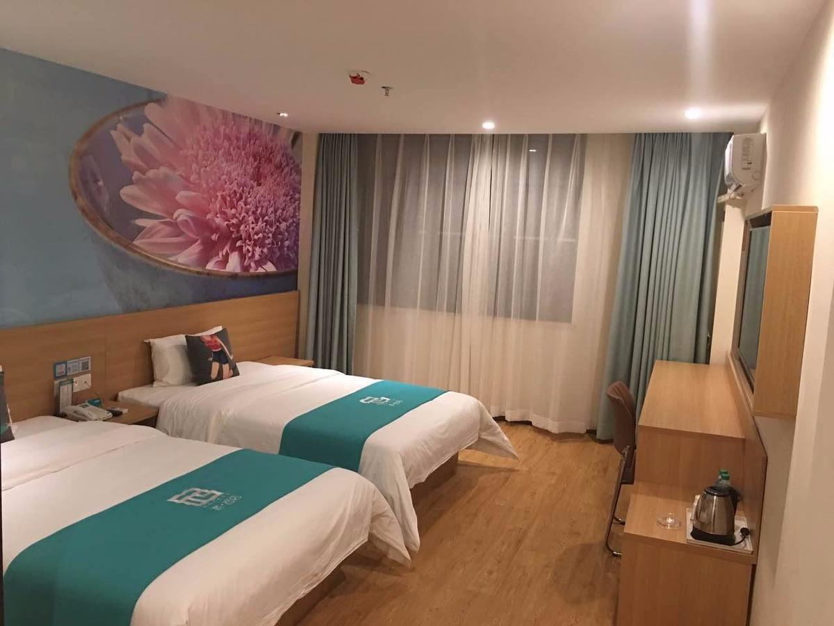 Pai Hotel Guiyang Fountain Modern Capital Exterior photo