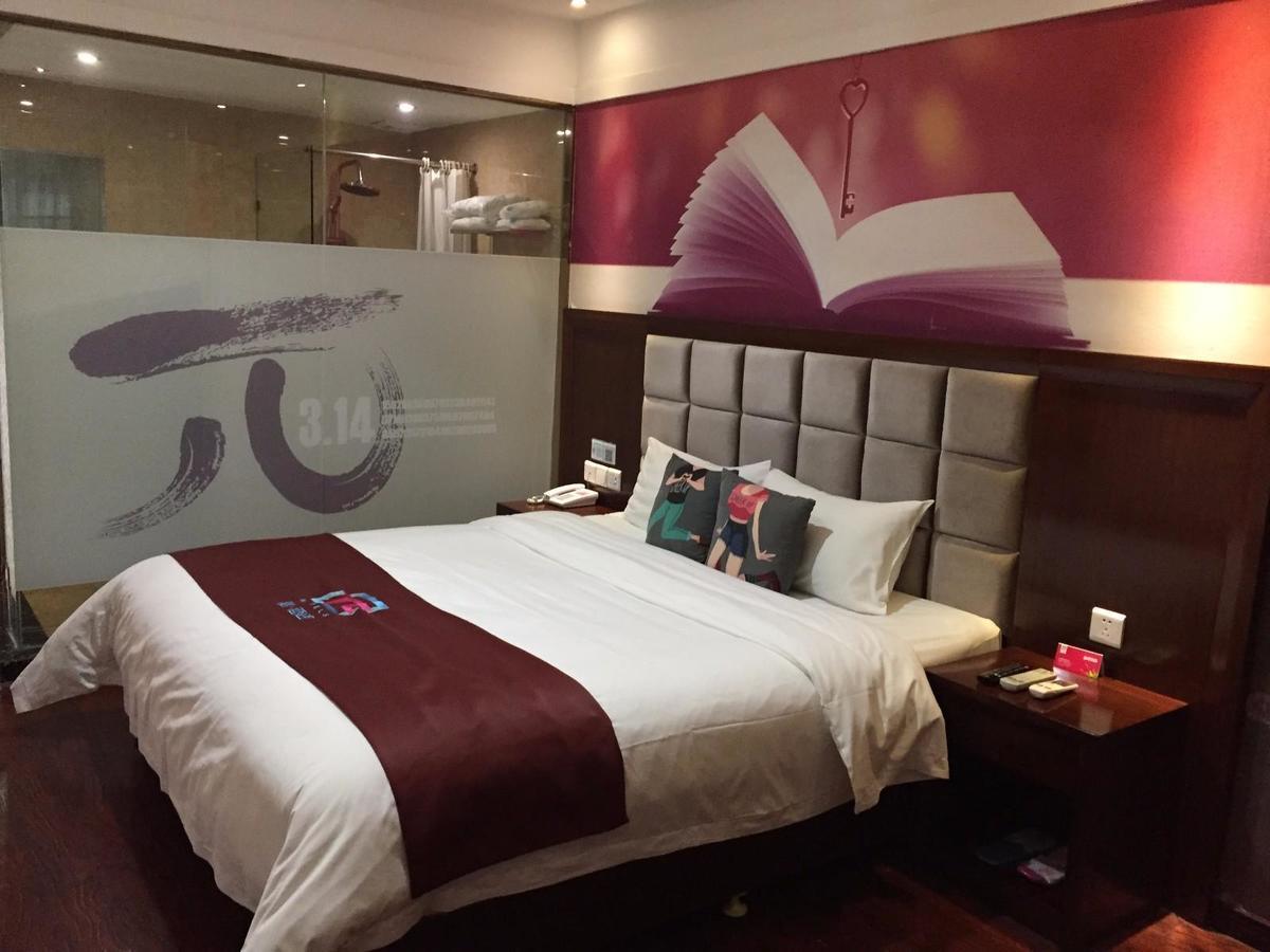 Pai Hotel Guiyang Fountain Modern Capital Exterior photo