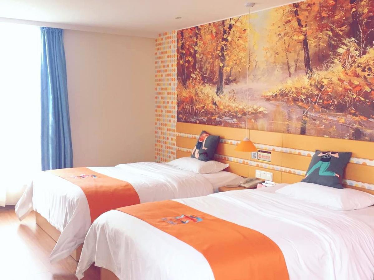 Pai Hotel Guiyang Fountain Modern Capital Exterior photo